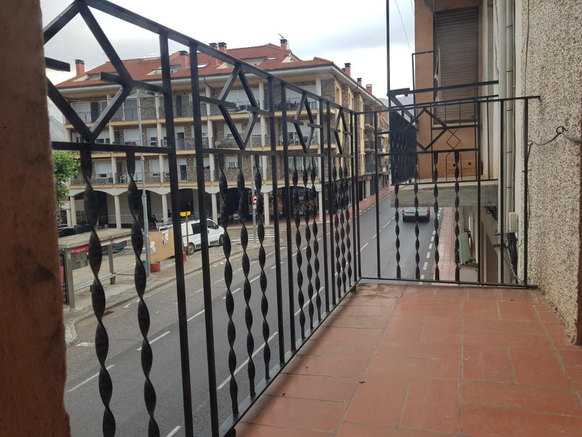 Fantastic Pis A Oliana Alt Urgell Lleida Wifi Daire Dış mekan fotoğraf